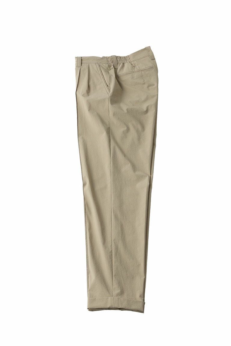 CREASE SLACKS［BEIGE］ | VATOMCE | 1PIU1UGUALE3正規店