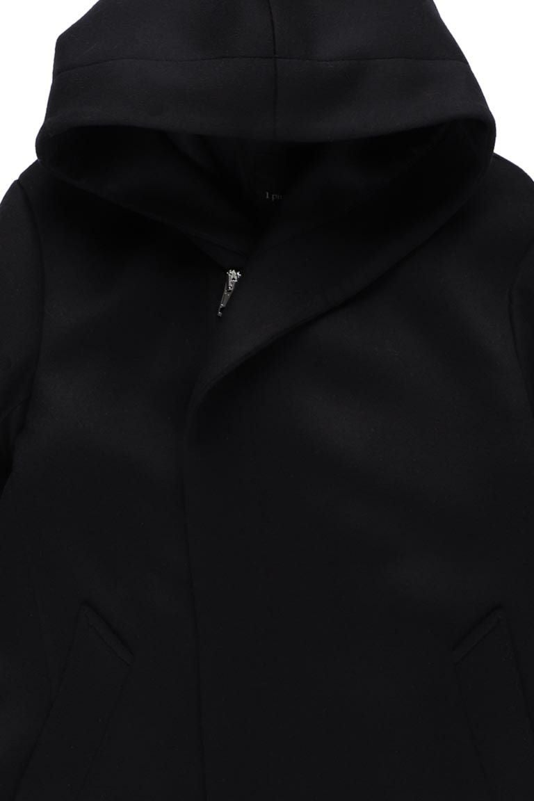 WRAP HOODED COAT［BLACK］ | VATOMCE | 1PIU1UGUALE3正規店