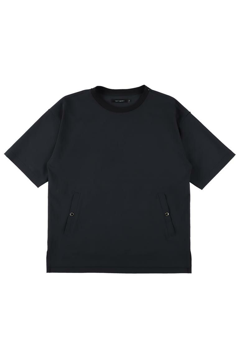 ウノピゥウノウグァーレトレのtシャツ・カットソー