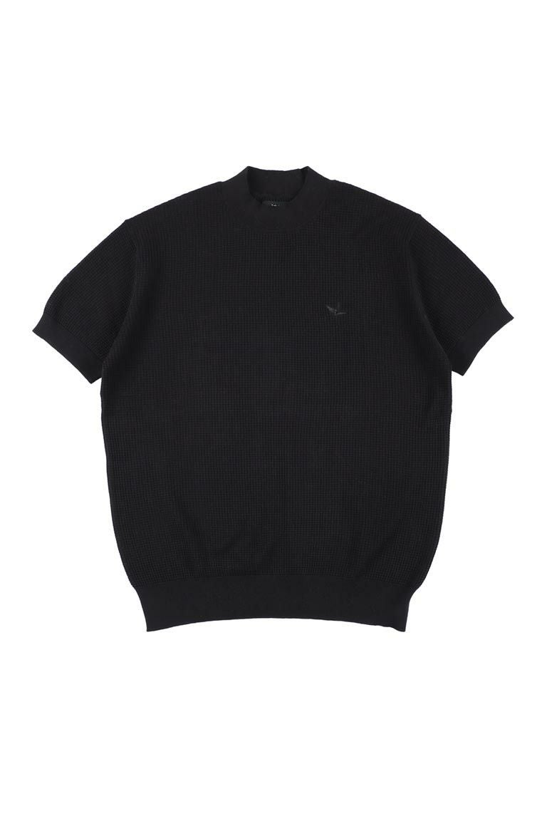 ウノピゥウノウグァーレトレのtシャツ・カットソー