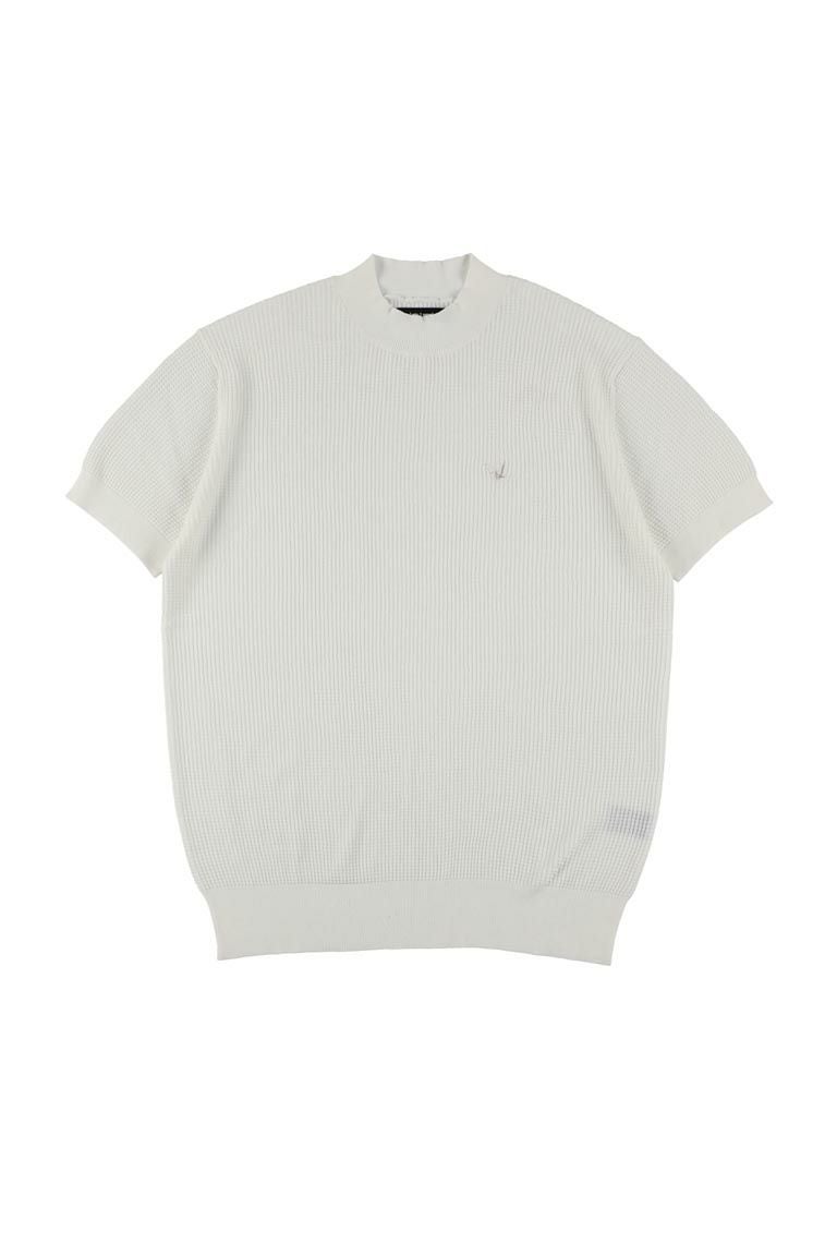 ウノピゥウノウグァーレトレのtシャツ・カットソー